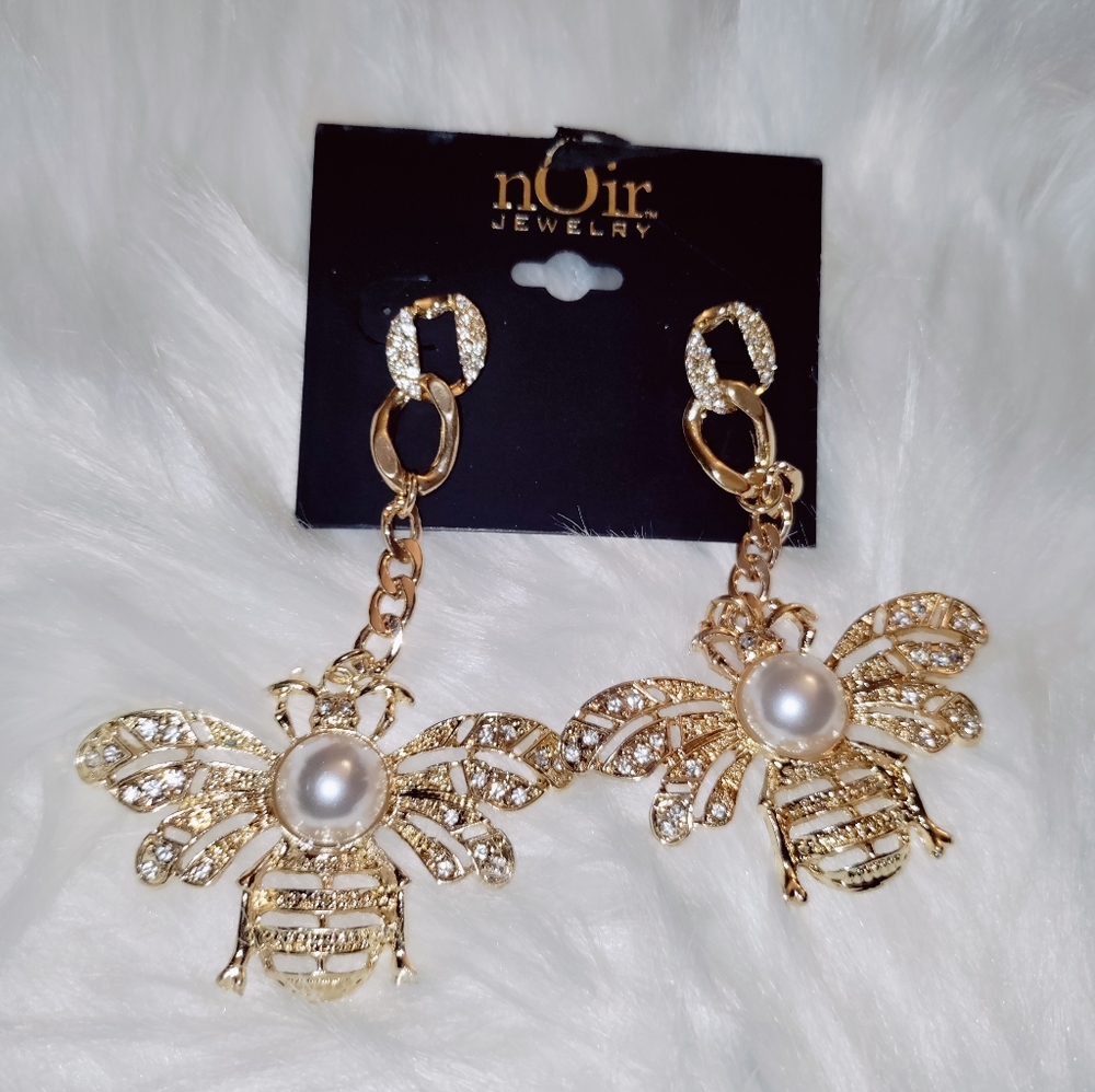 Noir Earrings